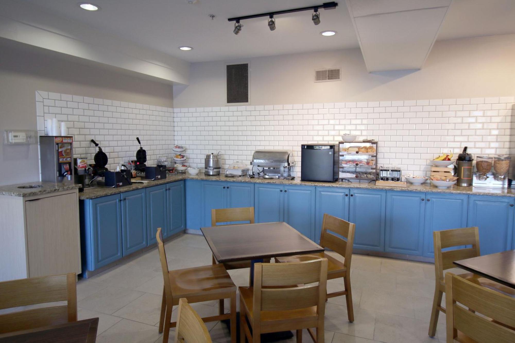Country Inn & Suites By Radisson, Council Bluffs, Ia Экстерьер фото